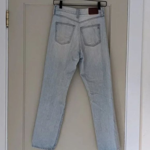 Madewell Distressed Perfect Summer Jean - Picture 3 of 15